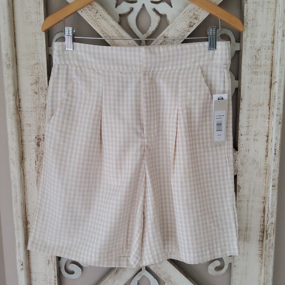 Sunny Leigh Women's Gingham Pleated Bermuda Shorts in Taupe
